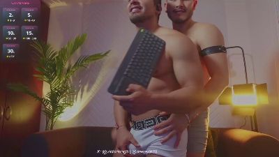 Eroswolf25 live cam on Cam4