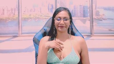 ErroticStarr1zn live cam on Cam4