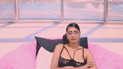 ErroticStarr1zn live cam on Cam4