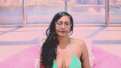 ErroticStarr1zn live cam on Cam4