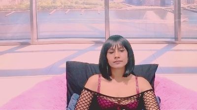 ErroticStarr1zn live cam on Cam4