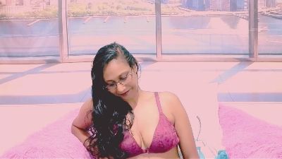 ErroticStarr1zn live cam on Cam4