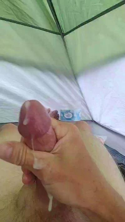 Erupt4u live cam on Cam4