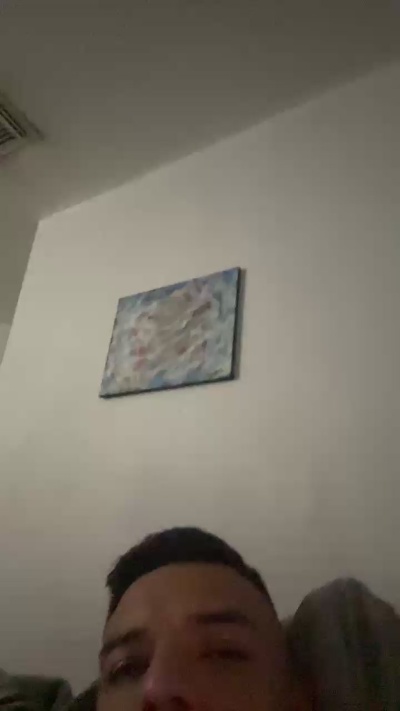 Escodamus live cam on Cam4