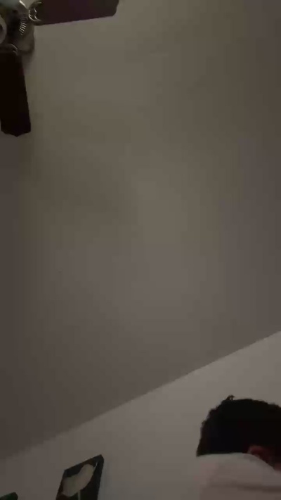Escodamus live cam on Cam4