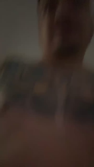 Escodamus live cam on Cam4