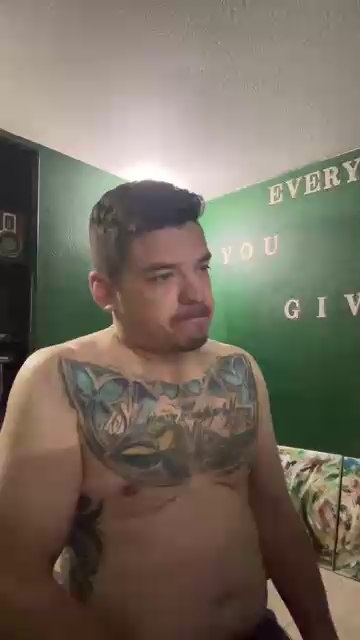Escodamus live cam on Cam4