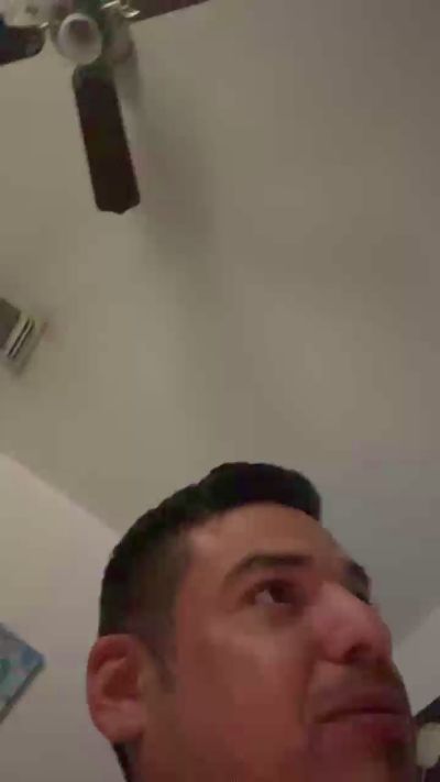Escodamus live cam on Cam4