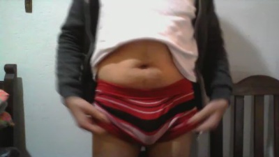 Esequiel9 live cam on Cam4