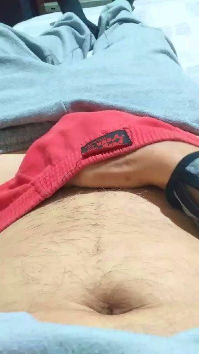 Esequiel9 live cam on Cam4