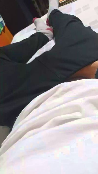 Esequiel9 live cam on Cam4