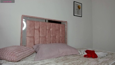 EsmeraldaBlonde live cam on Cam4