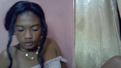 Esmeraldah live cam on Cam4