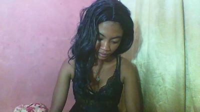 Esmeraldah live cam on Cam4