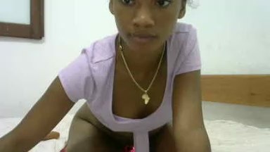 Esmeraldah live cam on Cam4