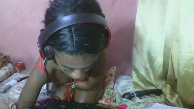 Esmeraldah live cam on Cam4