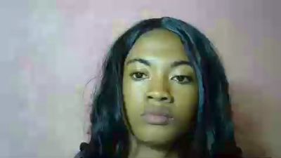 Esmeraldah live cam on Cam4