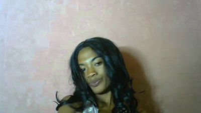 Esmeraldah live cam on Cam4