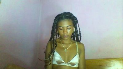 Esmeraldah live cam on Cam4