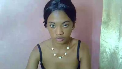 Esmeraldah live cam on Cam4