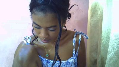 Esmeraldah live cam on Cam4