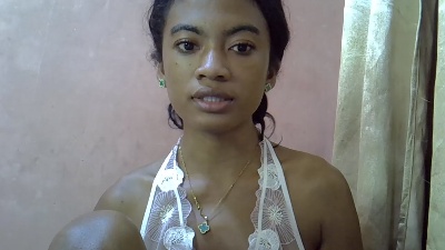 Esmeraldah live cam on Cam4