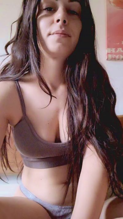 Estate26 live cam on Cam4