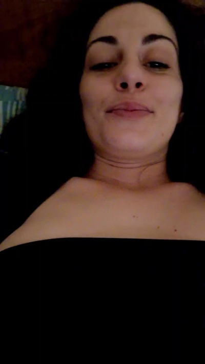Estate26 live cam on Cam4