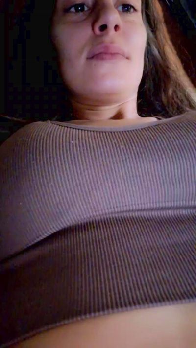Estate26 live cam on Cam4