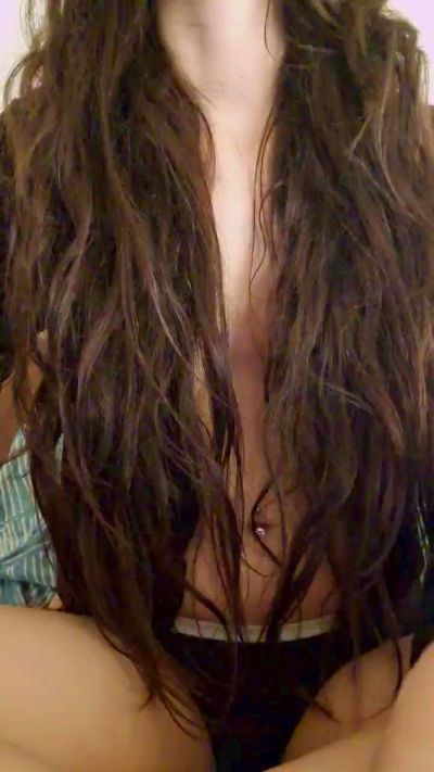 Estate26 live cam on Cam4