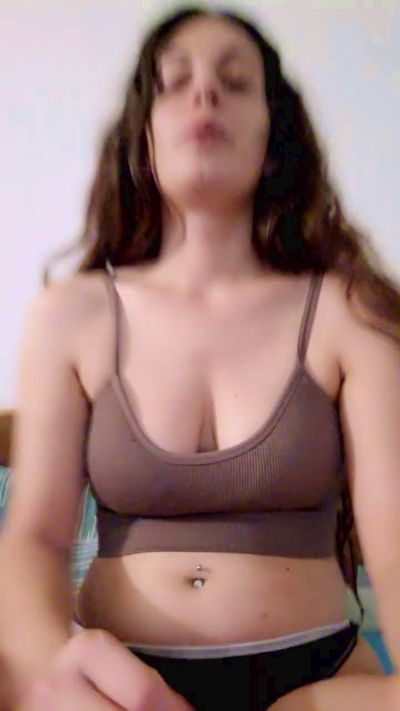 Estate26 live cam on Cam4