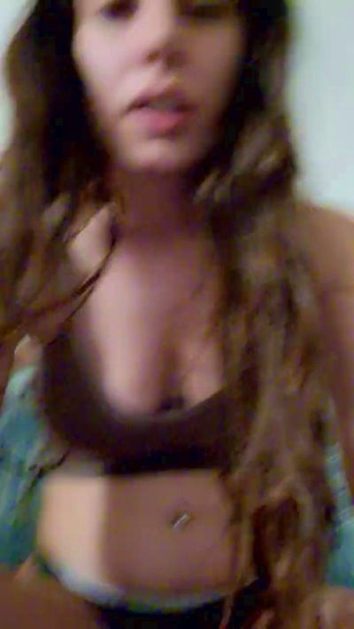 Estate26 live cam on Cam4
