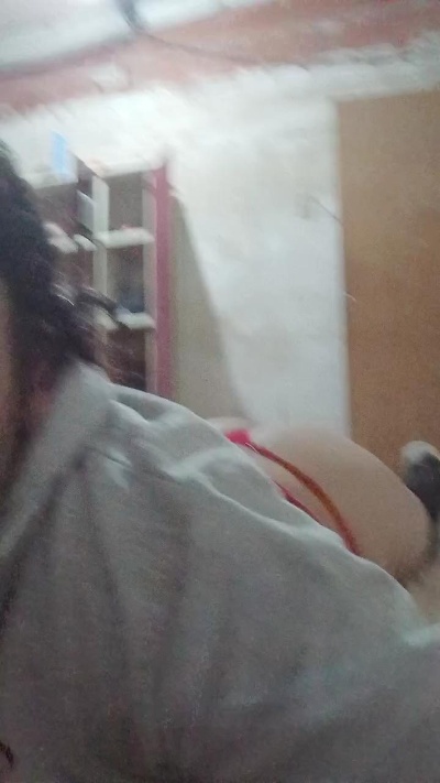 Estefi54 live cam on Cam4