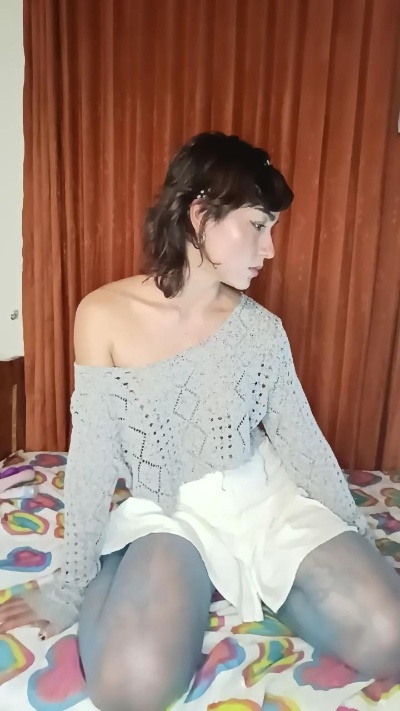 Estela live cam on Cam4
