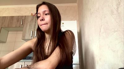 EstelaSinn live cam on Cam4