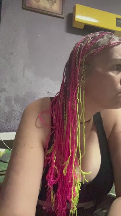 Estela_p live cam on Cam4