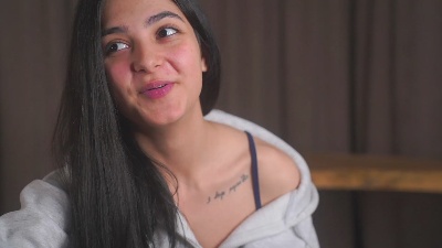 EstelleSchoggen live cam on Cam4