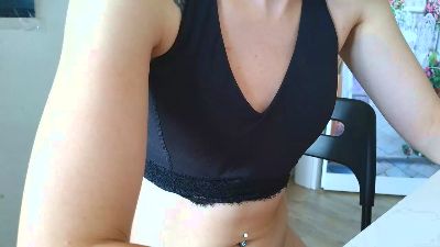 Estelle_Engels live cam on Cam4