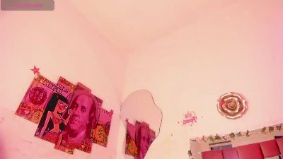 Estrella_rousel live cam on Cam4