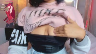 Estrellaa_xxx live cam on Cam4