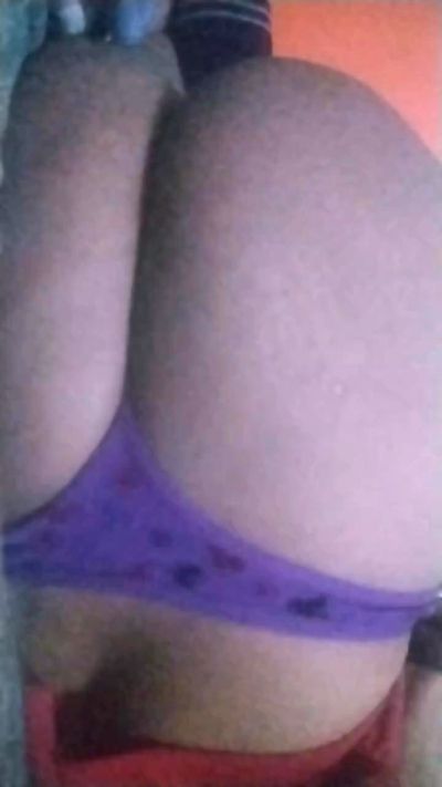 Estrellagalacti live cam on Cam4