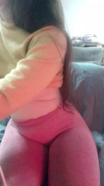 Estrellapilar live cam on Cam4