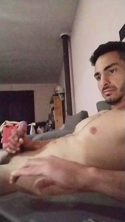 EtanislaoDanan live cam on Cam4