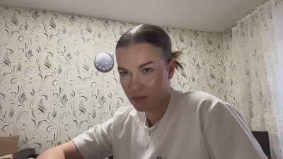EthaDesanti live cam on Cam4