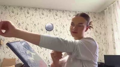 EthaDesanti live cam on Cam4