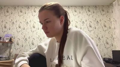 EthaDesanti live cam on Cam4