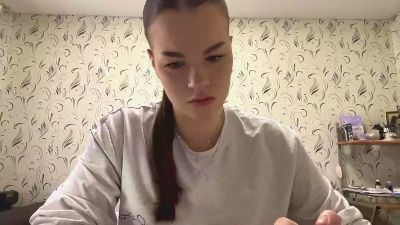 EthaDesanti live cam on Cam4