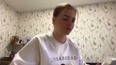 EthaDesanti live cam on Cam4