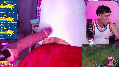 EthanNova live cam on Cam4