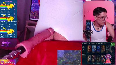 EthanNova live cam on Cam4